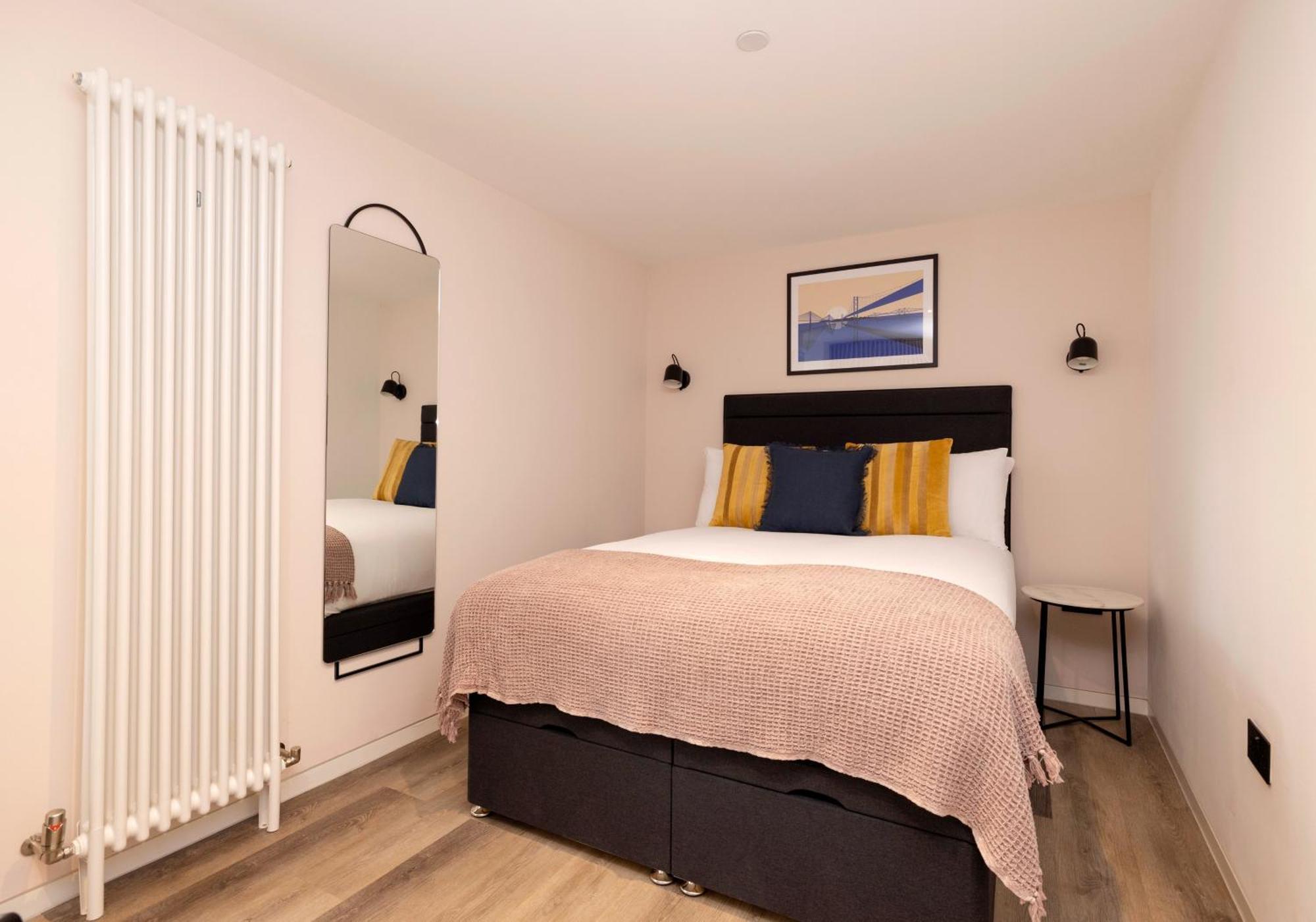 Charming Studios Near Holyrood Park & Calton Hill إدنبرة الغرفة الصورة