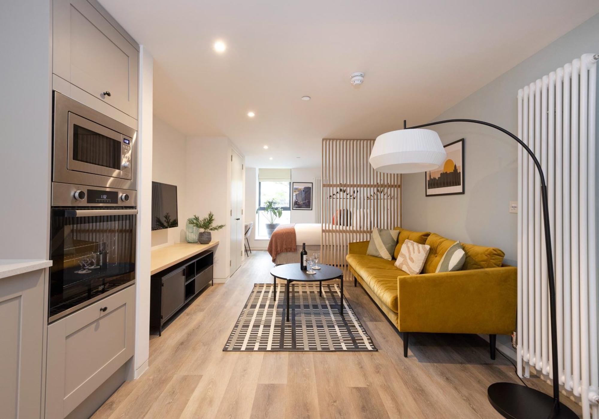 Charming Studios Near Holyrood Park & Calton Hill إدنبرة الغرفة الصورة