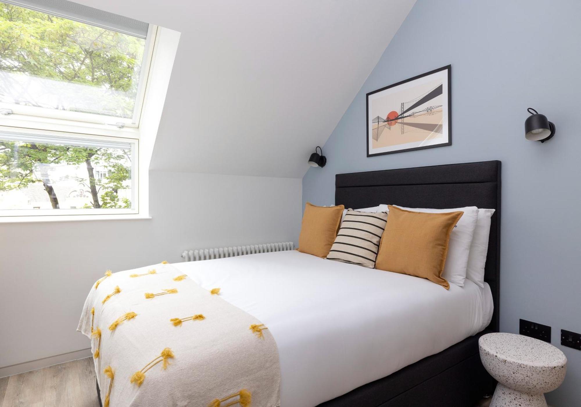 Charming Studios Near Holyrood Park & Calton Hill إدنبرة الغرفة الصورة