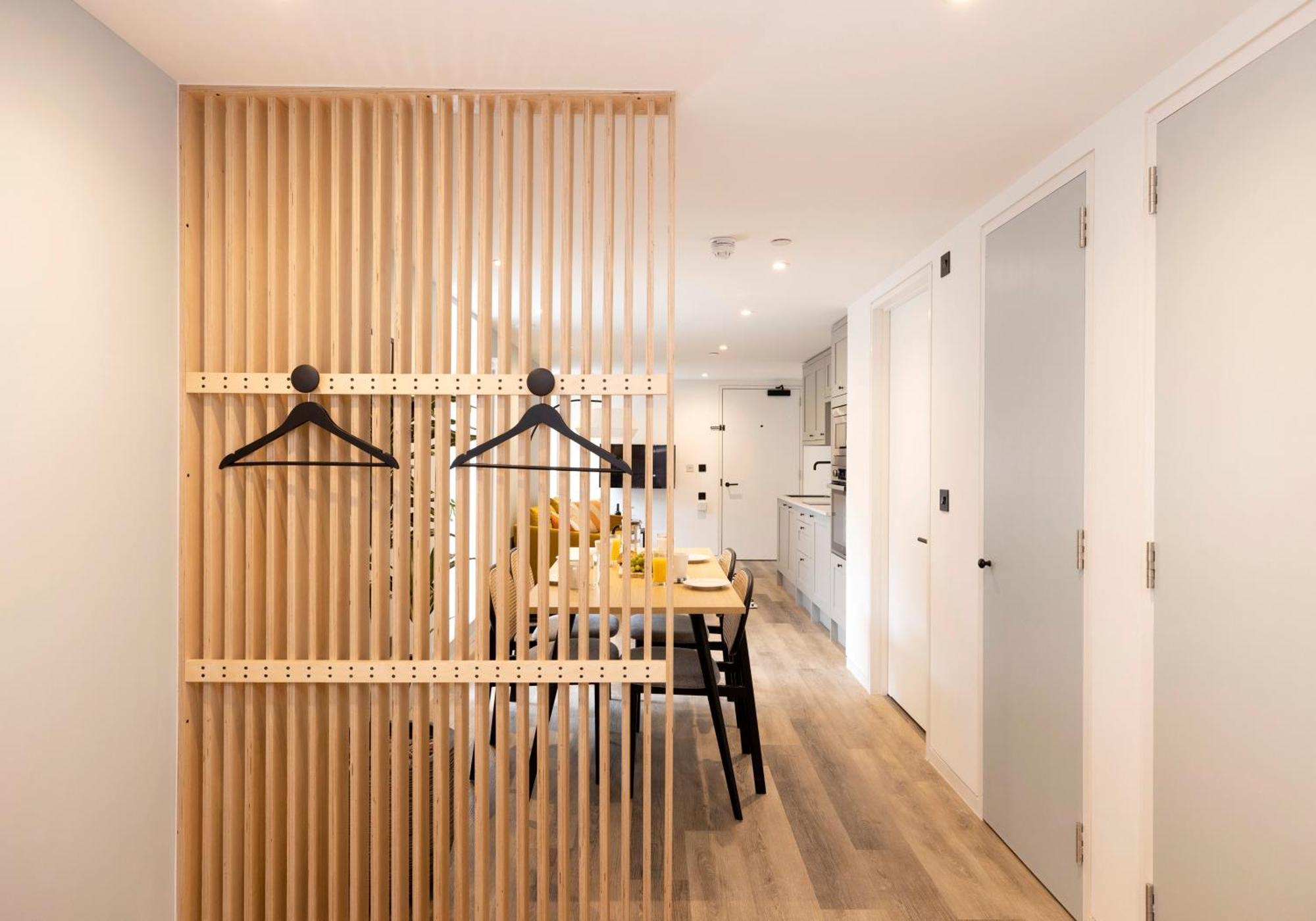 Charming Studios Near Holyrood Park & Calton Hill إدنبرة الغرفة الصورة