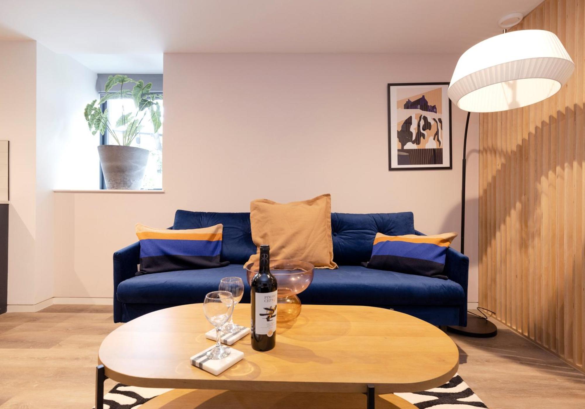 Charming Studios Near Holyrood Park & Calton Hill إدنبرة الغرفة الصورة