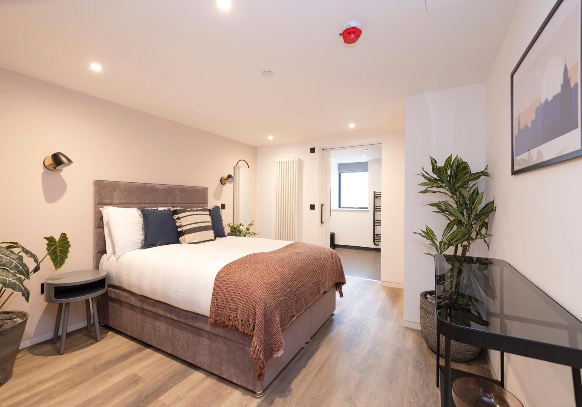 Charming Studios Near Holyrood Park & Calton Hill إدنبرة الغرفة الصورة